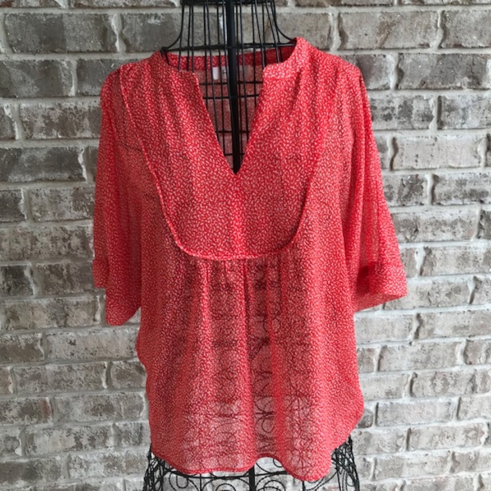 Two by Vince Camuto Orange White Blouse Birds EUC